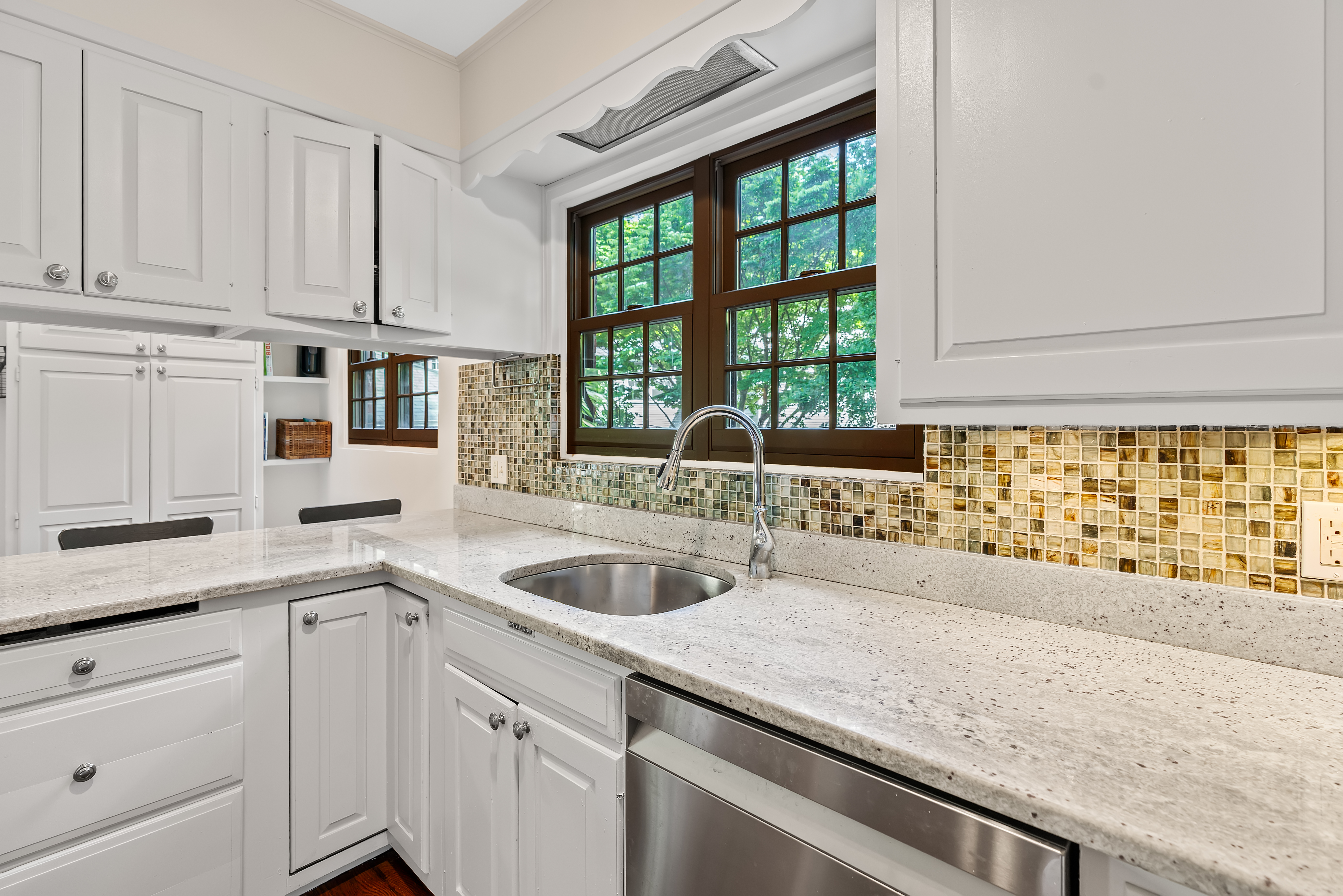  55 Forest Avenue, Newton, MA, 02465 - 物件實景