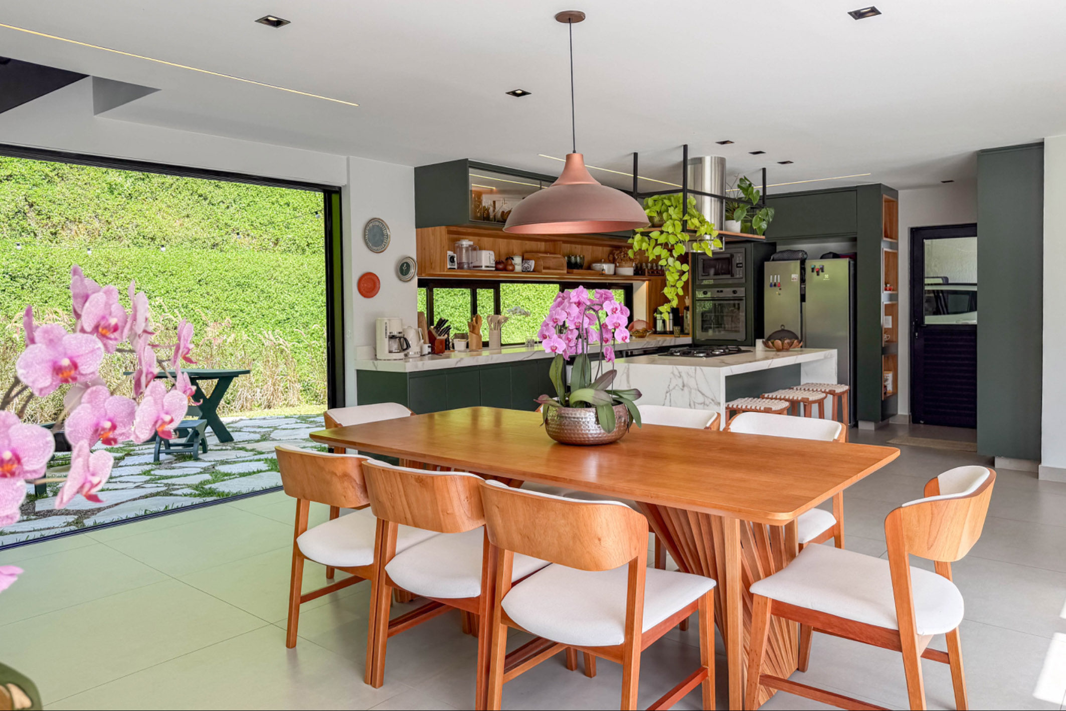  Contemporary residence with four suites in Fazenda Marambaia - 物件實景