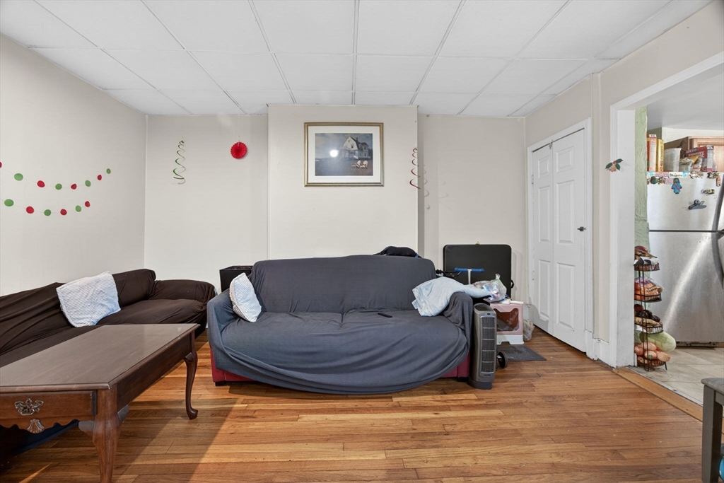 Boston, Massachusetts, 02128, United States, 8 Bedrooms Bedrooms, ,2 BathroomsBathrooms,Residential,For Sale,2040456