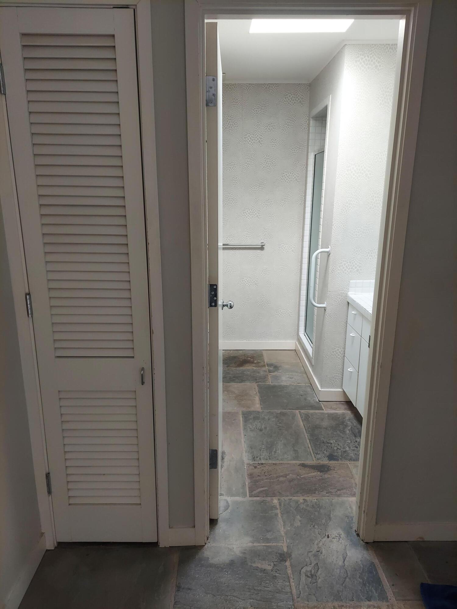 Ann Arbor, Michigan, 48105, United States, 3 Bedrooms Bedrooms, ,2 BathroomsBathrooms,Residential,For Sale,2015957