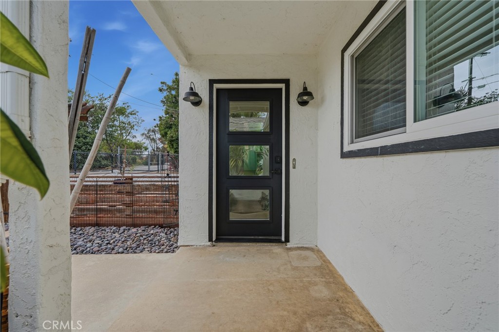 Fallbrook, California, 92028, United States, 3 Bedrooms Bedrooms, ,3 BathroomsBathrooms,Residential,For Sale,1987040