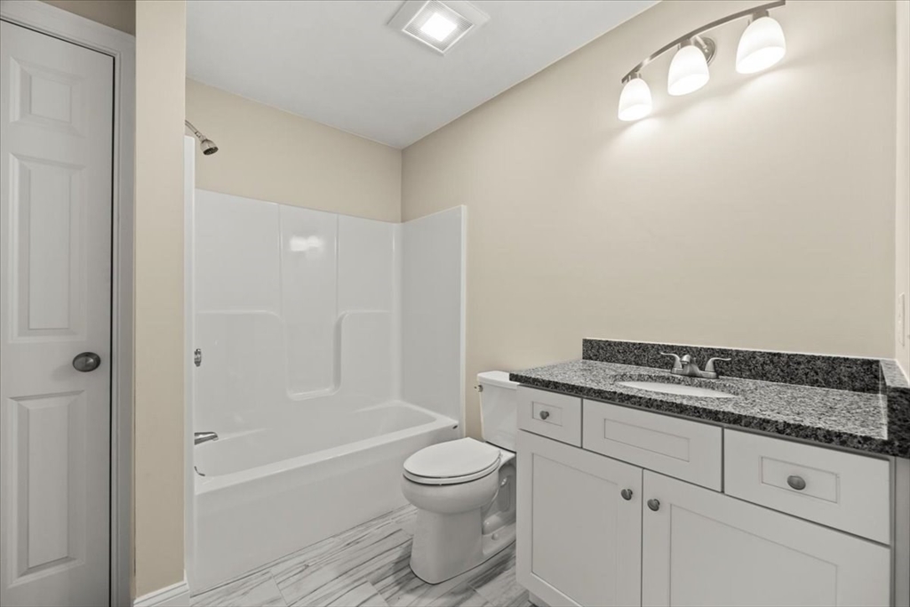 Brockton, Massachusetts, 02301, United States, 4 Bedrooms Bedrooms, ,3 BathroomsBathrooms,Residential,For Sale,1846360