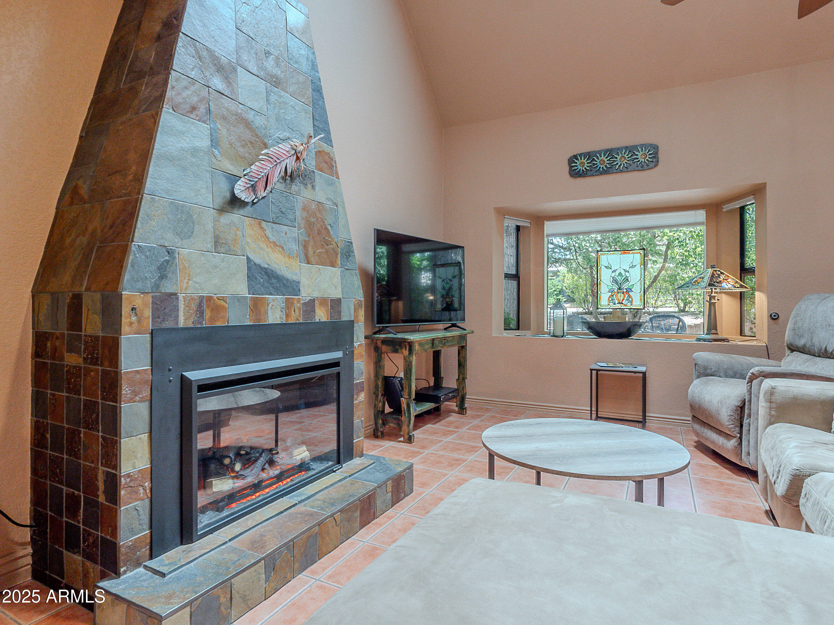 Sedona, Arizona, 86336, United States, 1 Bedroom Bedrooms, ,Residential,For Sale,1920044