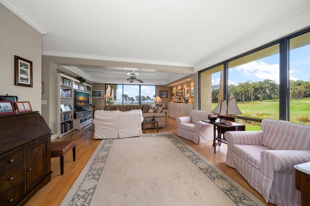 50 Coe Road Unit 311, Belleair, Florida, 33756, United States, 2 Bedrooms Bedrooms, ,2 BathroomsBathrooms,Residential,For Sale,50 Coe Road Unit 311,1616620