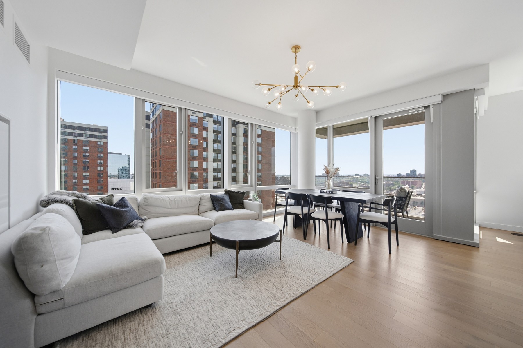  75 Park Lane South, Jc, Downtown, NJ, 07310 - 物件實景