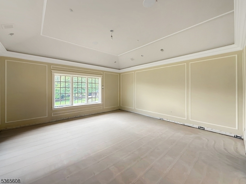 Livingston Twp., New Jersey, 07039, United States, 6 Bedrooms Bedrooms, ,8 BathroomsBathrooms,Residential,For Sale,1876538