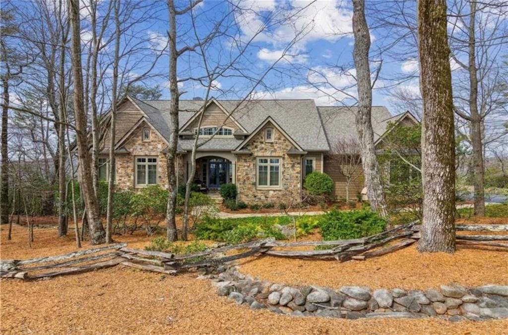 Big Canoe, Georgia, 30143, United States, 5 Bedrooms Bedrooms, ,4 BathroomsBathrooms,Residential,For Sale,1975403