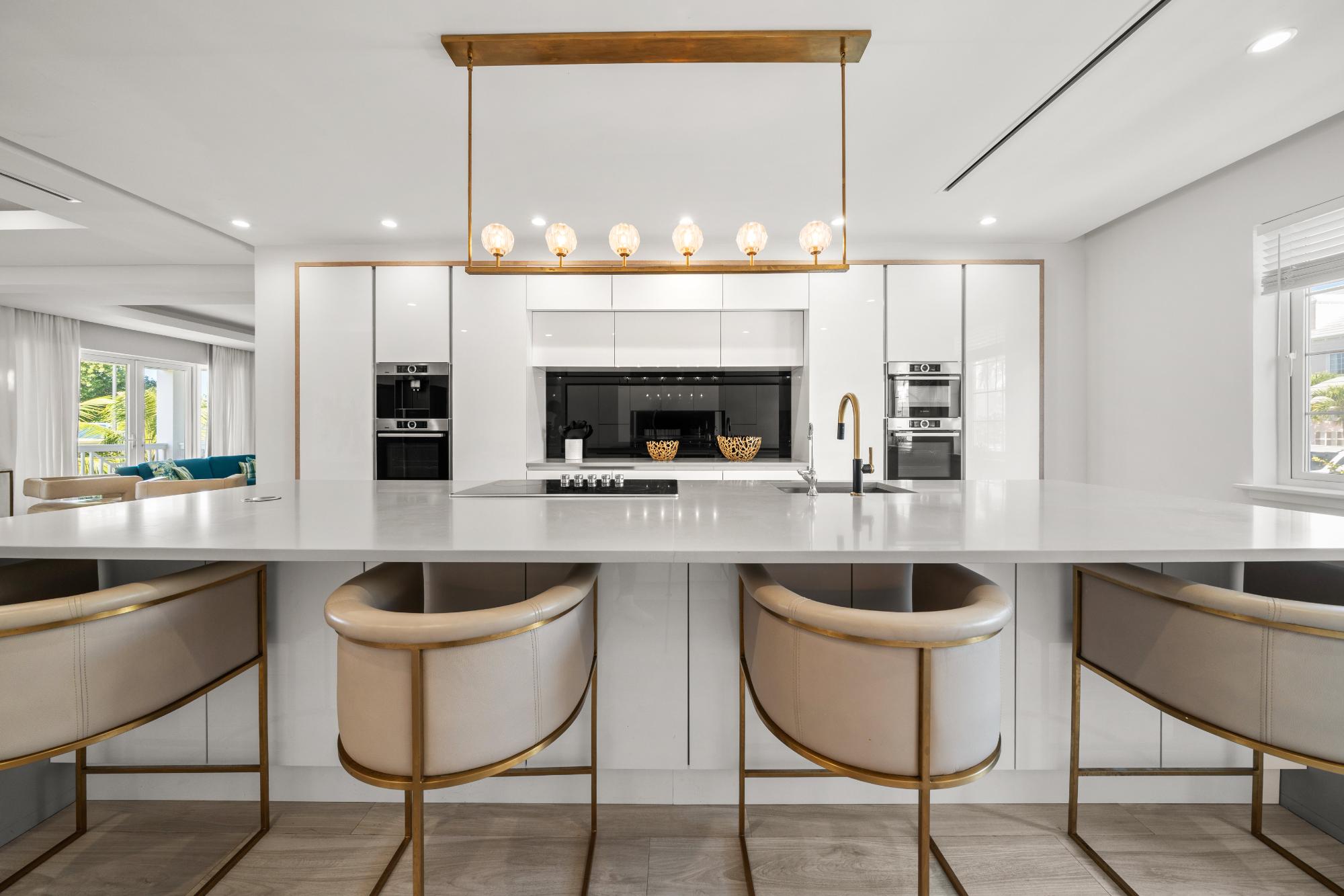 Palm Cay, Nassau / New Providence, New Providence, BS, 5 Bedrooms Bedrooms, ,5 BathroomsBathrooms,Residential,For Sale,1991755