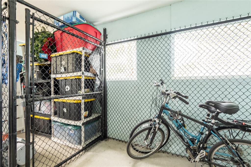 Bradenton, Florida, 34209, United States, 3 Bedrooms Bedrooms, ,3 BathroomsBathrooms,Residential,For Sale,1995139