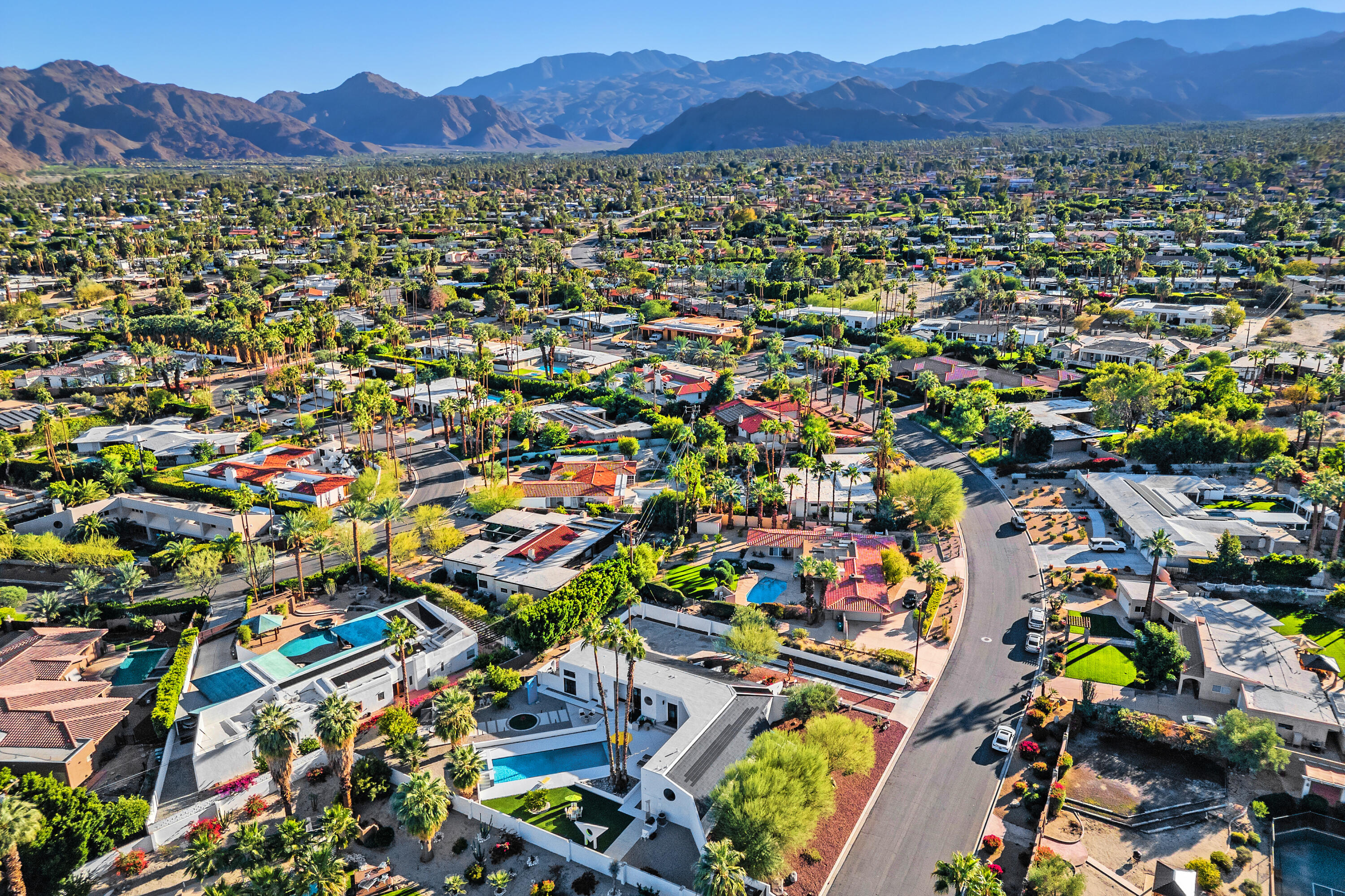 Palm Desert, California, 92260, United States, 2 Bedrooms Bedrooms, ,2 BathroomsBathrooms,Residential,For Sale,2003348