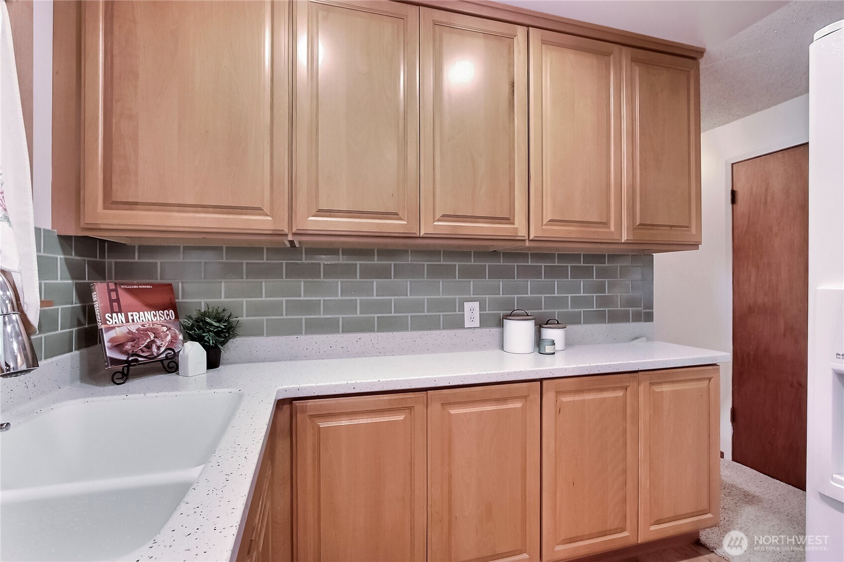 Renton, Washington, 98058, United States, 3 Bedrooms Bedrooms, ,Residential,For Sale,1919615