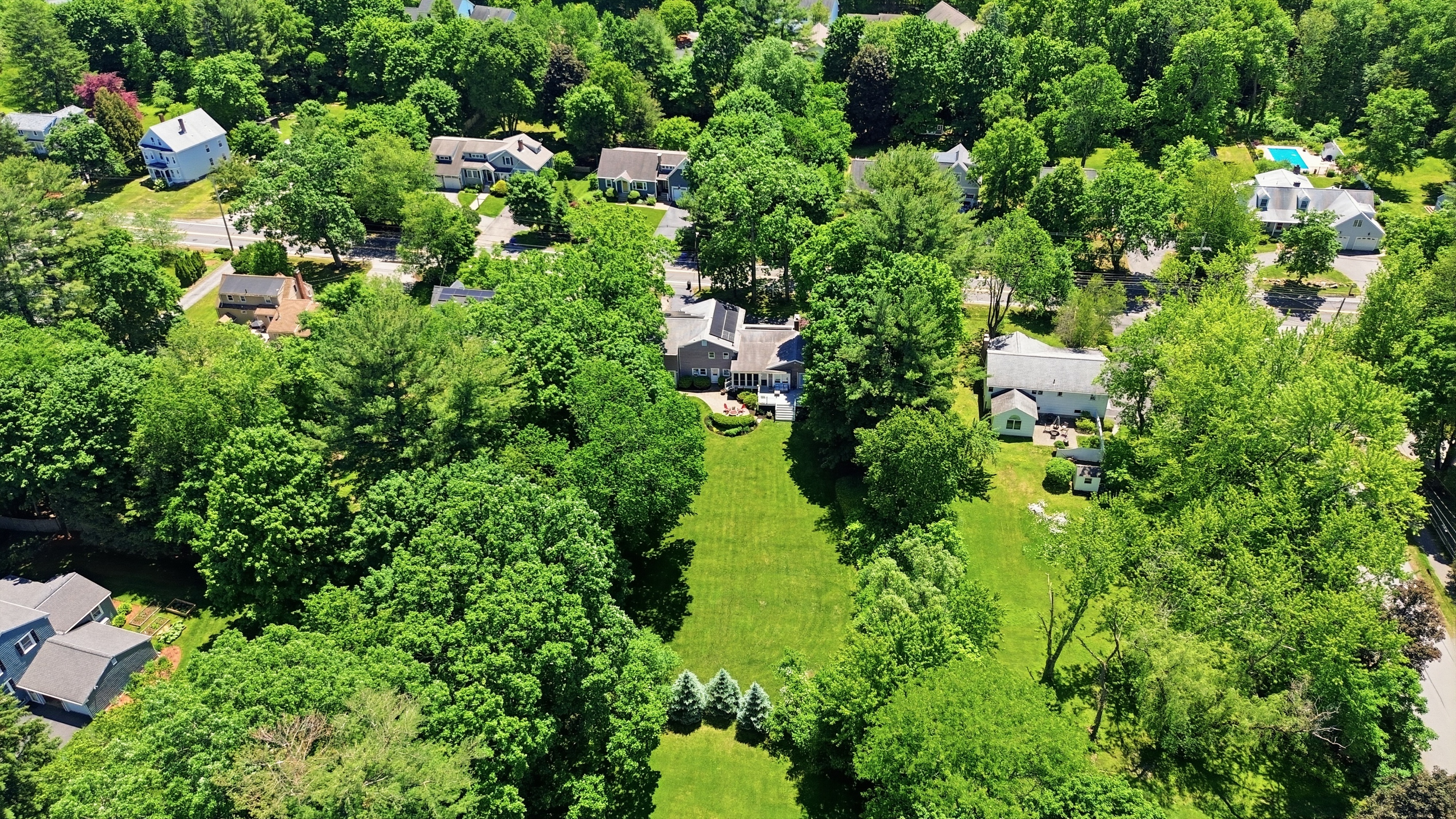  289 Concord Road, Bedford, MA 01730 - 物件實景