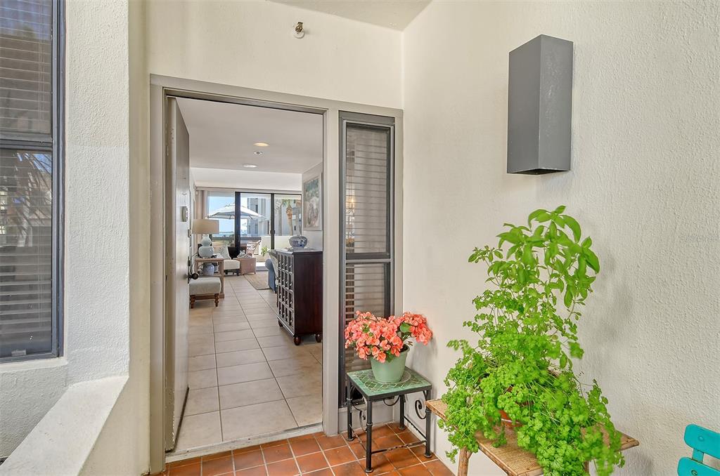 Longboat Key, Florida, 34228, United States, 2 Bedrooms Bedrooms, ,2 BathroomsBathrooms,Residential,For Sale,1989430