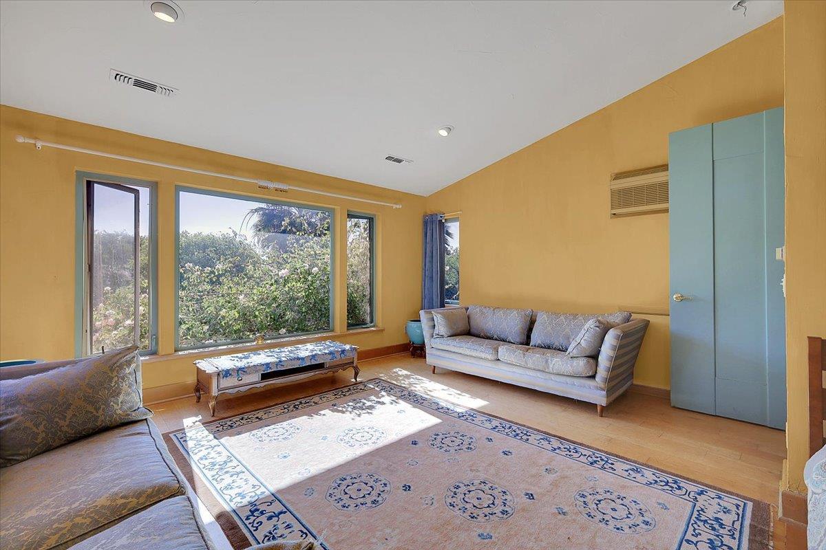 Oregon House, California, 95962, United States, 3 Bedrooms Bedrooms, ,3 BathroomsBathrooms,Residential,For Sale,2031122