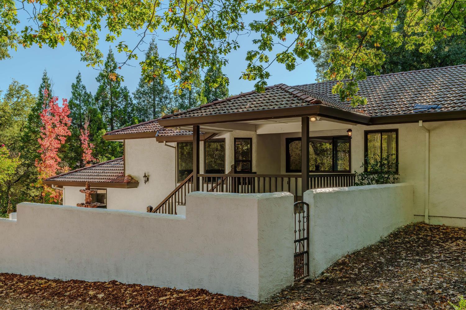 Pine Grove, California, 95665, United States, 3 Bedrooms Bedrooms, ,4 BathroomsBathrooms,Residential,For Sale,1975649