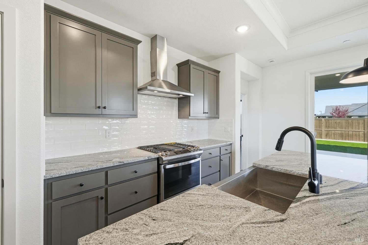 Dixon, California, 95620, United States, 2 Bedrooms Bedrooms, ,2 BathroomsBathrooms,Residential,For Sale,2005407