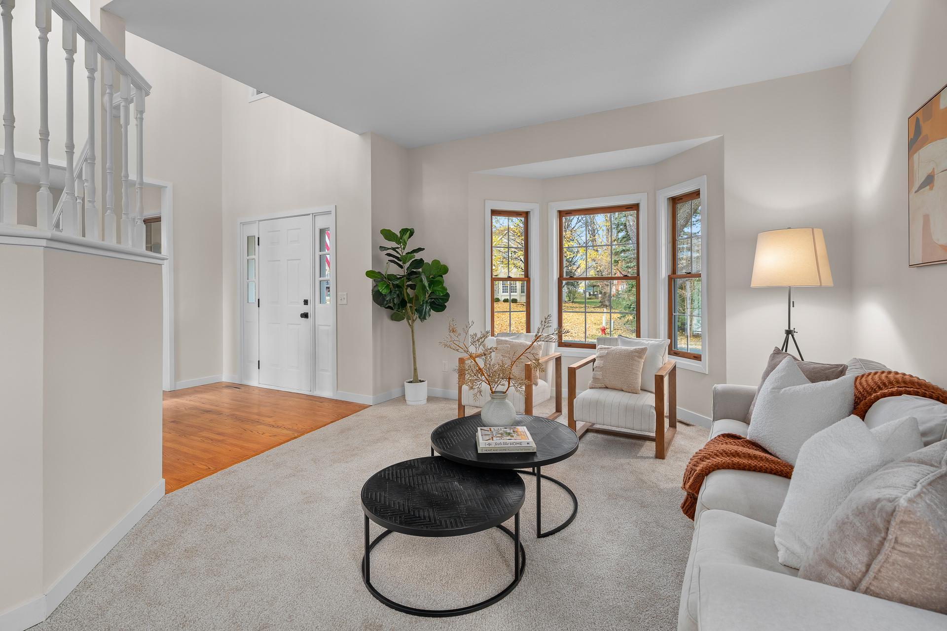 Eden Prairie, Minnesota, 55347, United States, 4 Bedrooms Bedrooms, ,4 BathroomsBathrooms,Residential,For Sale,1993292