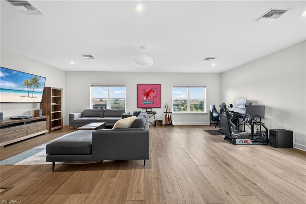 FORT MYERS, Florida, 33913, United States, 4 Bedrooms Bedrooms, ,6 BathroomsBathrooms,Residential,For Sale,2005098