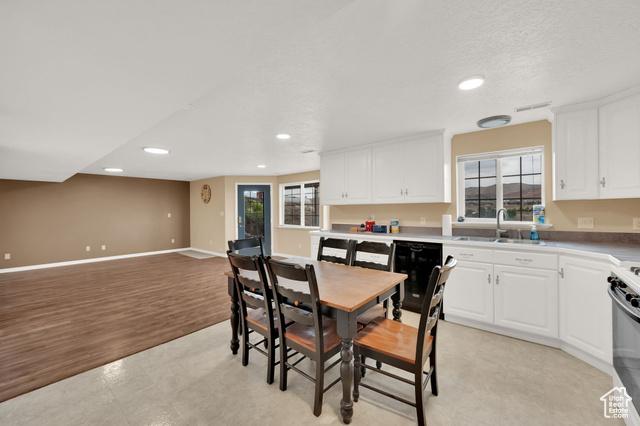 Eagle Mountain, Utah, 84005, United States, 6 Bedrooms Bedrooms, ,6 BathroomsBathrooms,Residential,For Sale,1904525