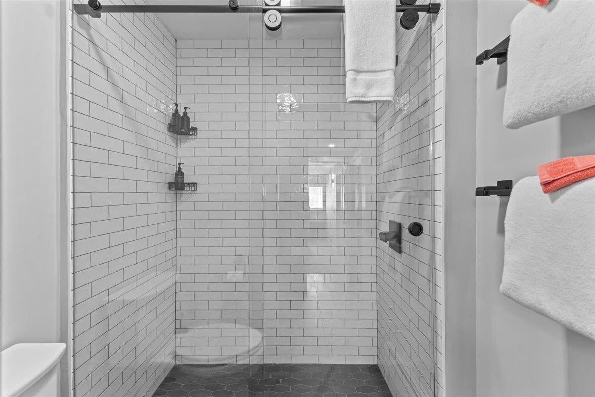 Stowe, Vermont, 05672, United States, 2 Bedrooms Bedrooms, ,2 BathroomsBathrooms,Residential,For Sale,1686552
