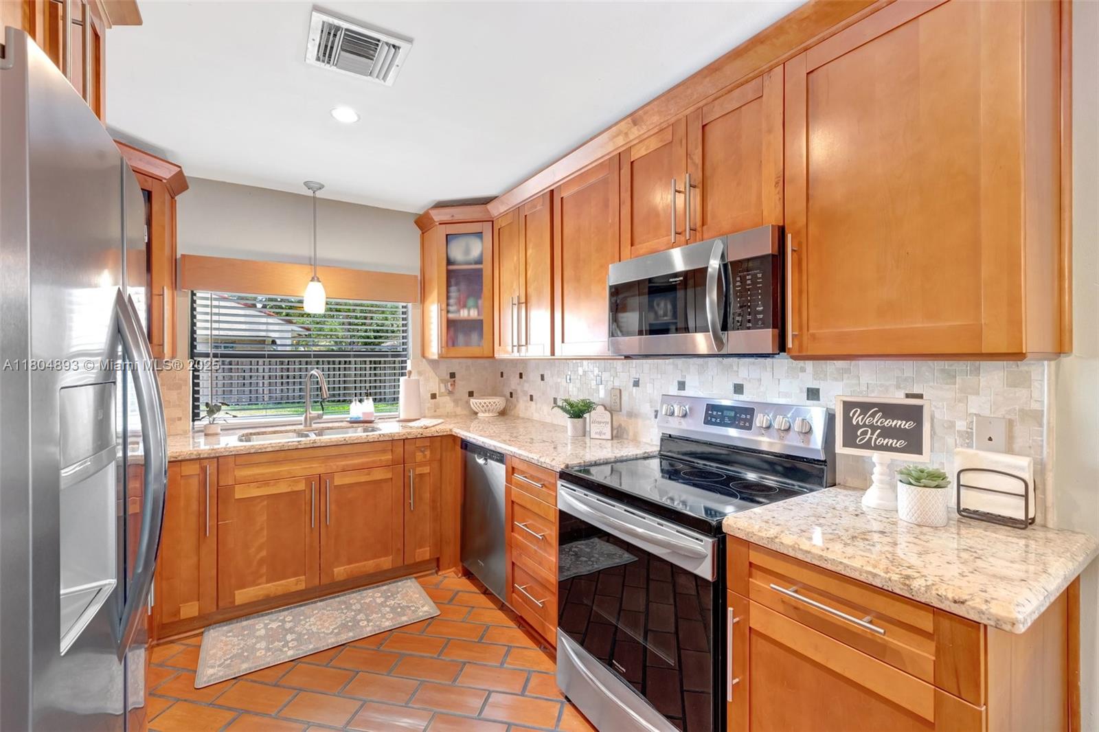 Cooper City, Florida, 33026, United States, 3 Bedrooms Bedrooms, ,2 BathroomsBathrooms,Residential,For Sale,1827965