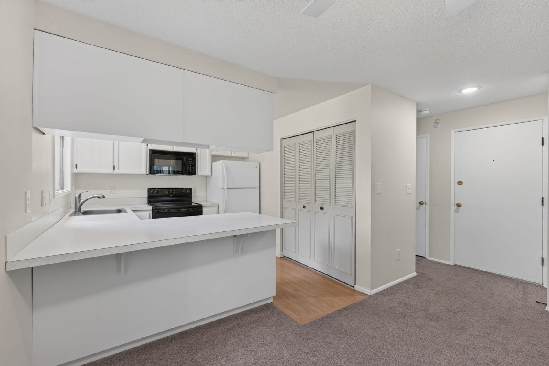  897 E Desperado Trail #UNIT 102 Sisters, OR 97759 - 物件實景