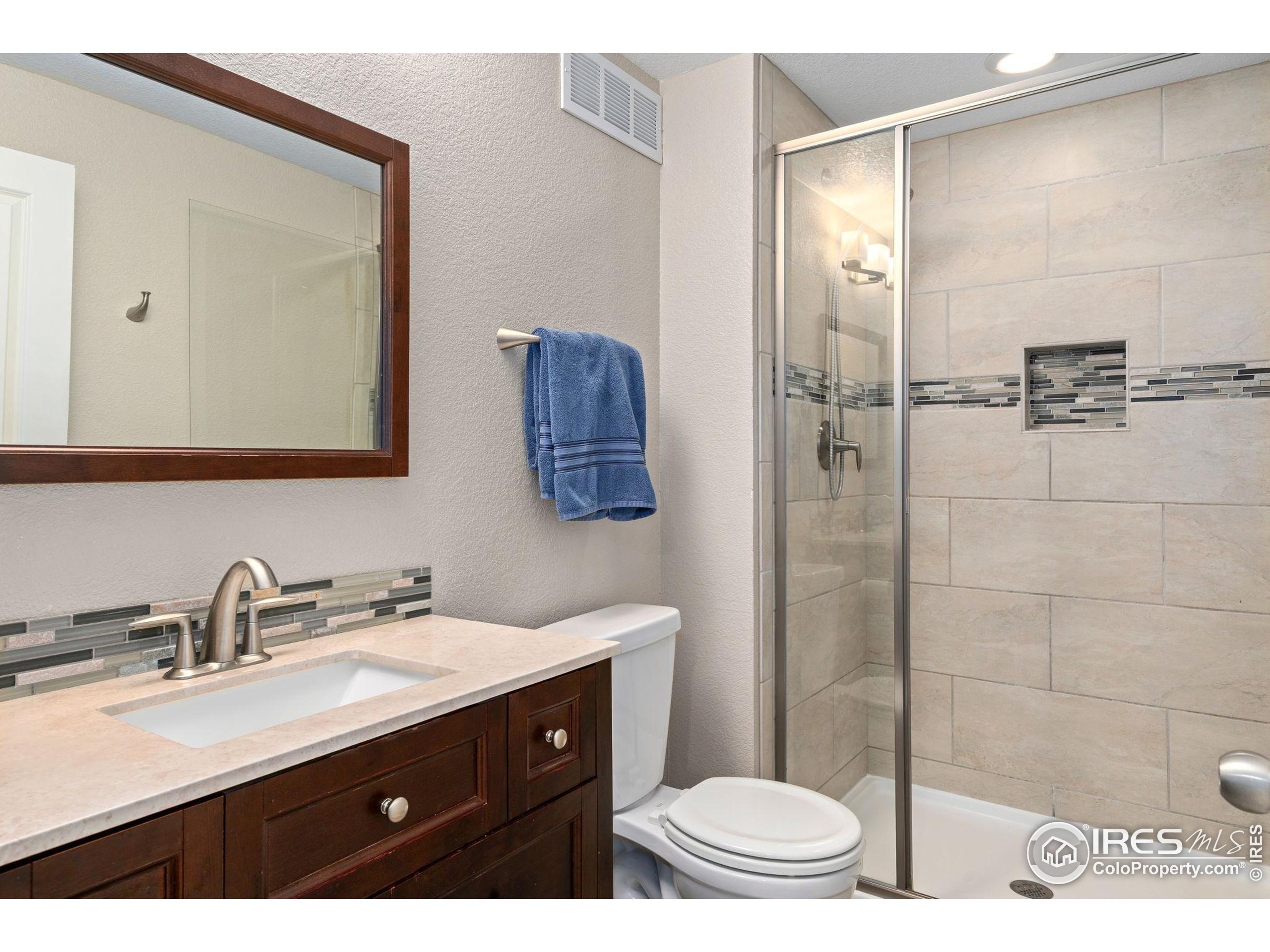 Timnath, Colorado, 80547, United States, 5 Bedrooms Bedrooms, ,3 BathroomsBathrooms,Residential,For Sale,1875536