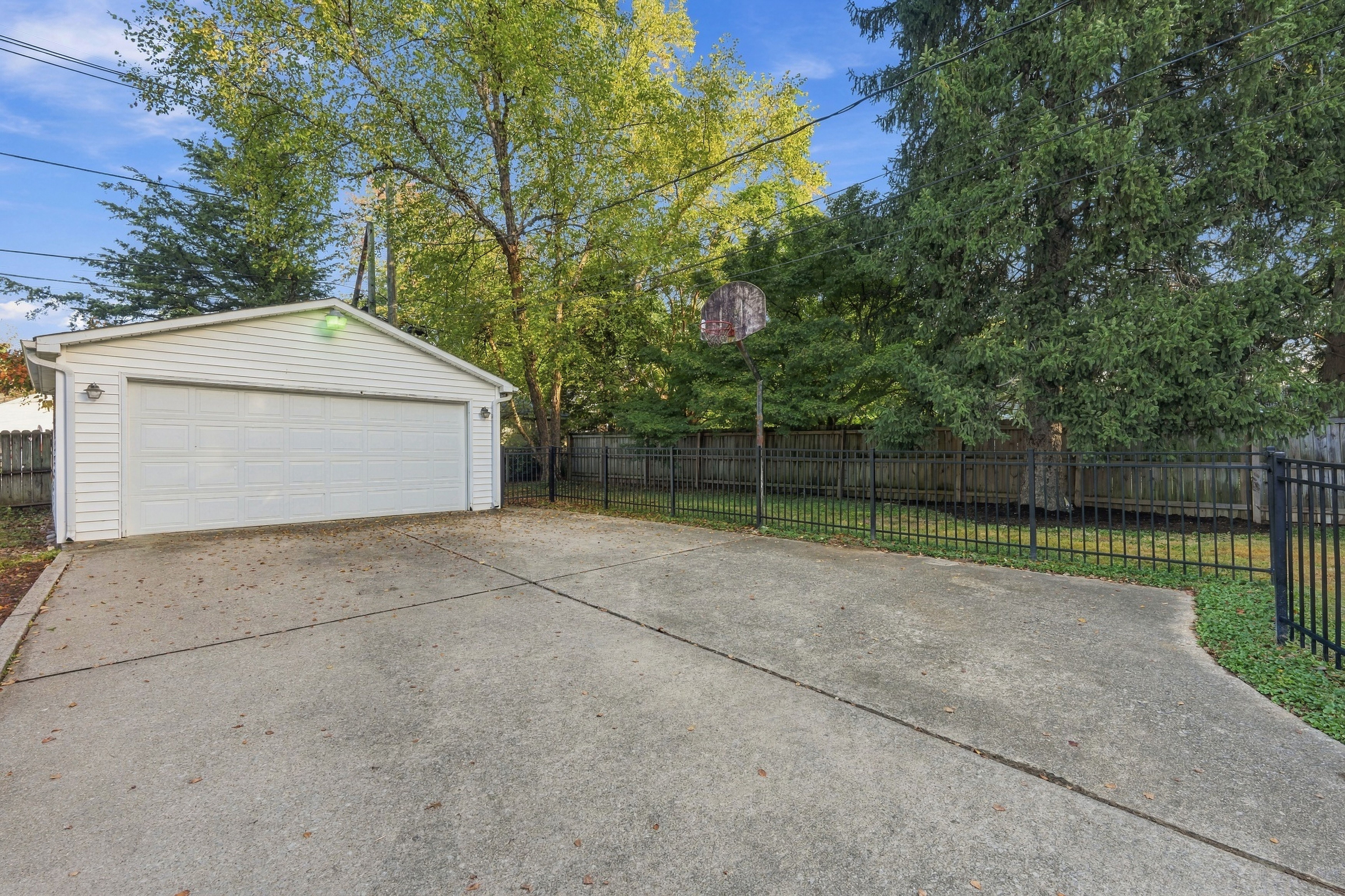  1131 Audubon Parkway, Louisville, KY 40213 - 物件實景