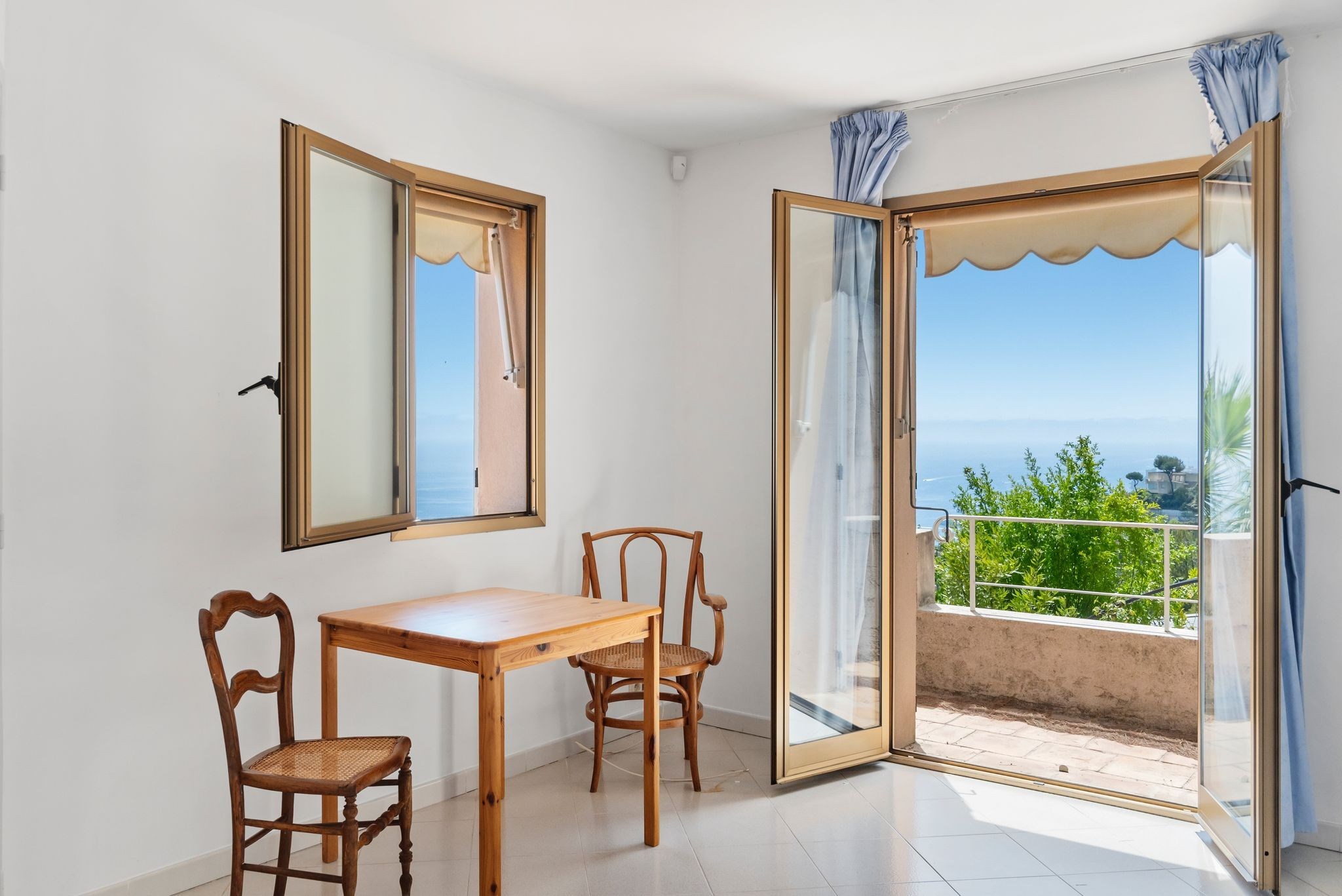  Roquebrune-Cap-Martin: Provençal villa with panoramic sea and Monaco views - 物件實景
