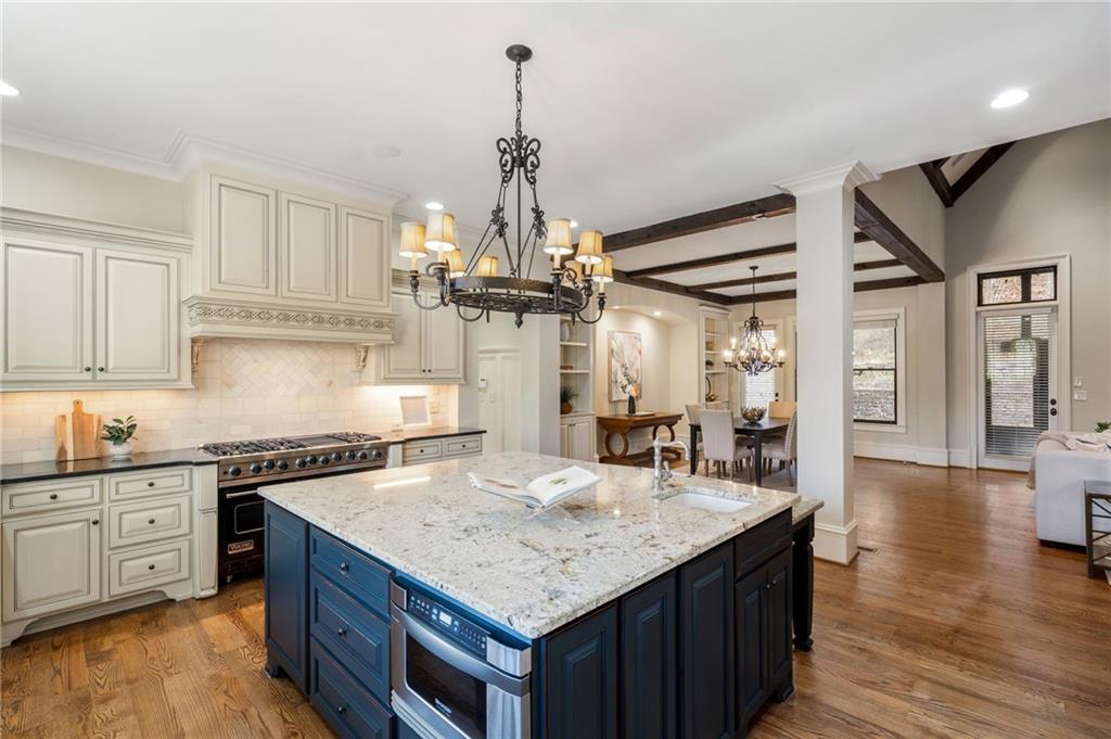 Marietta, Georgia, 30067, United States, 6 Bedrooms Bedrooms, ,7 BathroomsBathrooms,Residential,For Sale,1709894