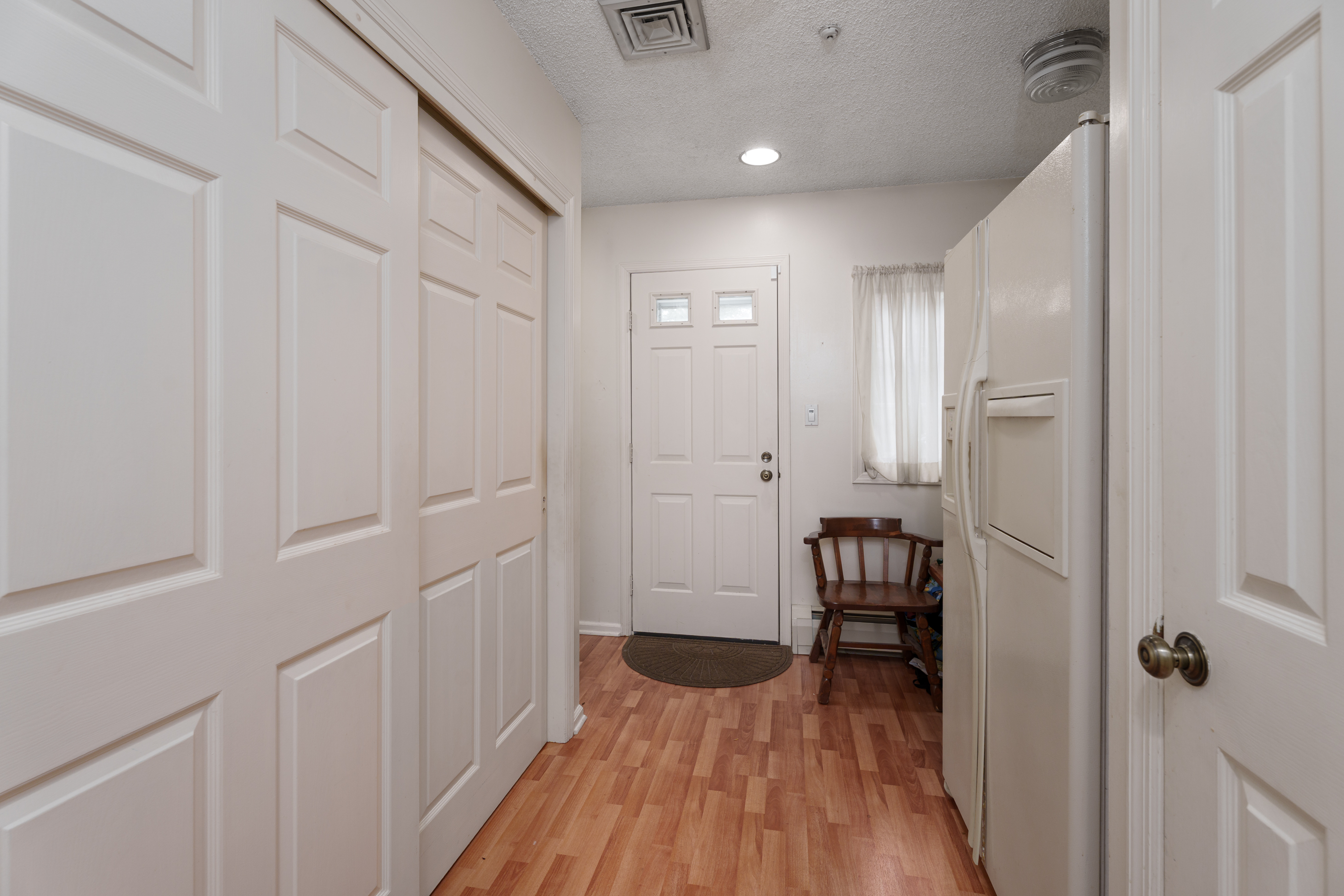  Ahead-of-Its-Time Design, Builder-Crafted Home with Elevator & First Floor Suite - 物件實景