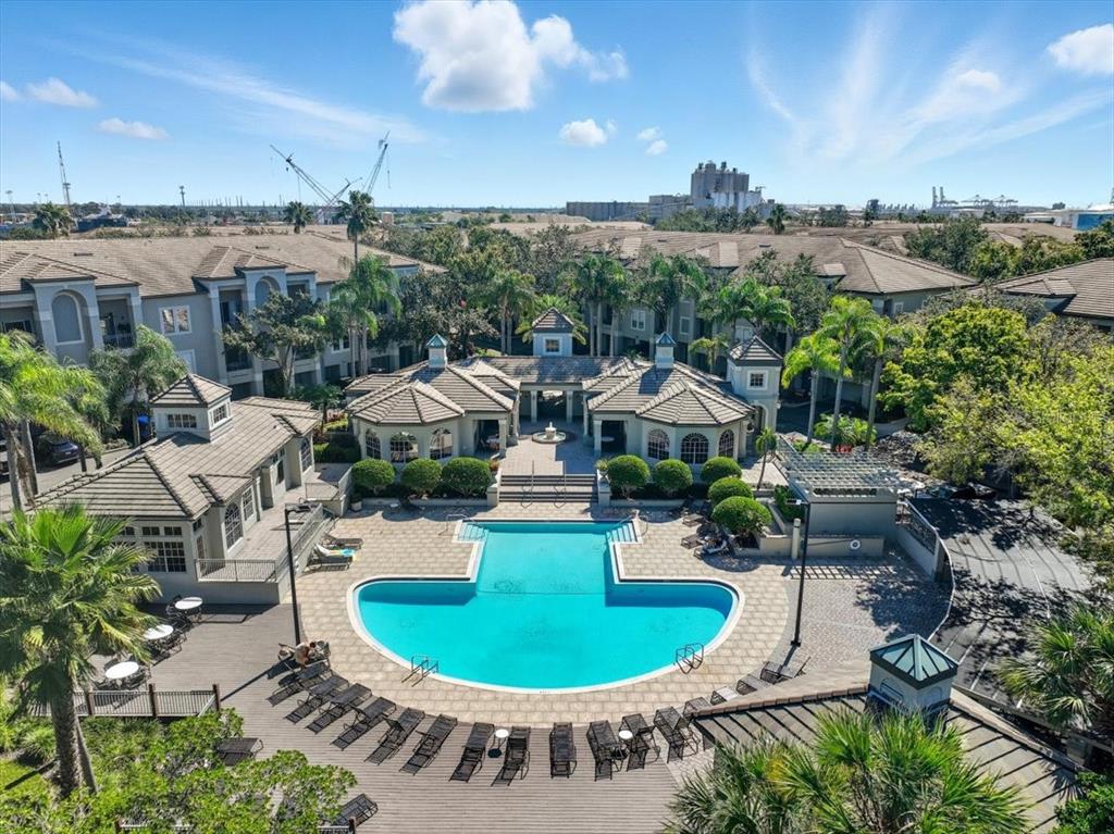 Tampa, Florida, 33602, United States, 3 Bedrooms Bedrooms, ,2 BathroomsBathrooms,Residential,For Sale,1970738