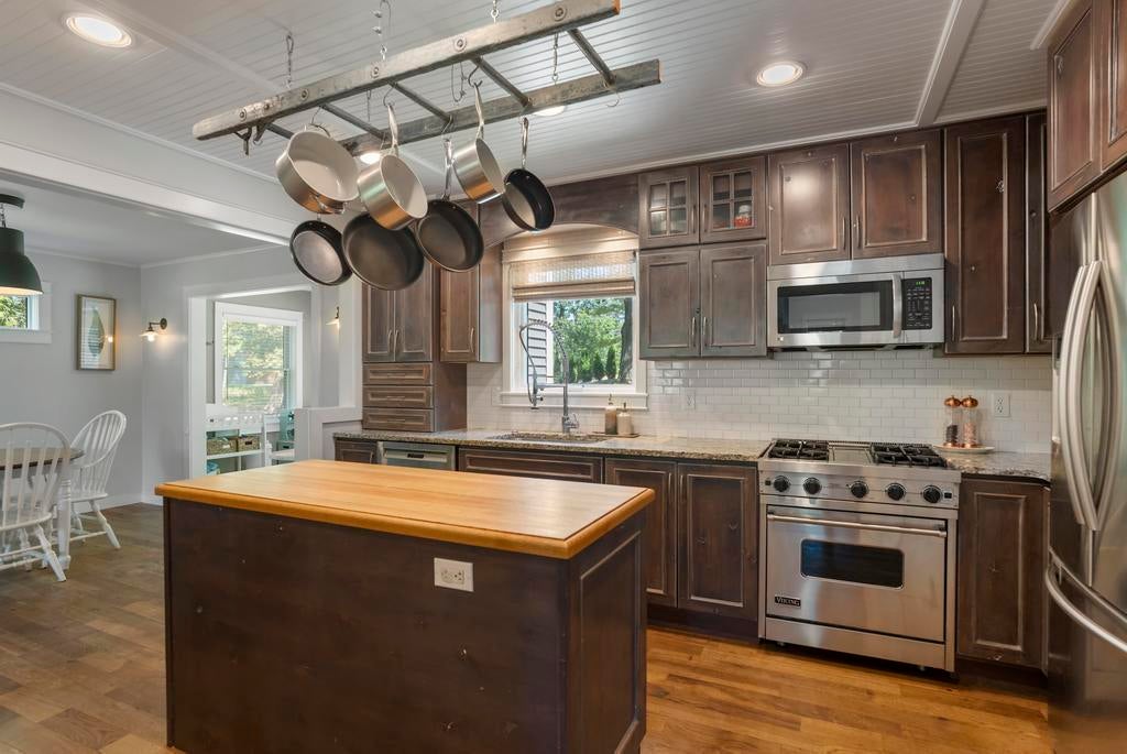 Harbor Springs, Michigan, 49740, United States, 4 Bedrooms Bedrooms, ,3 BathroomsBathrooms,Residential,For Sale,1889979
