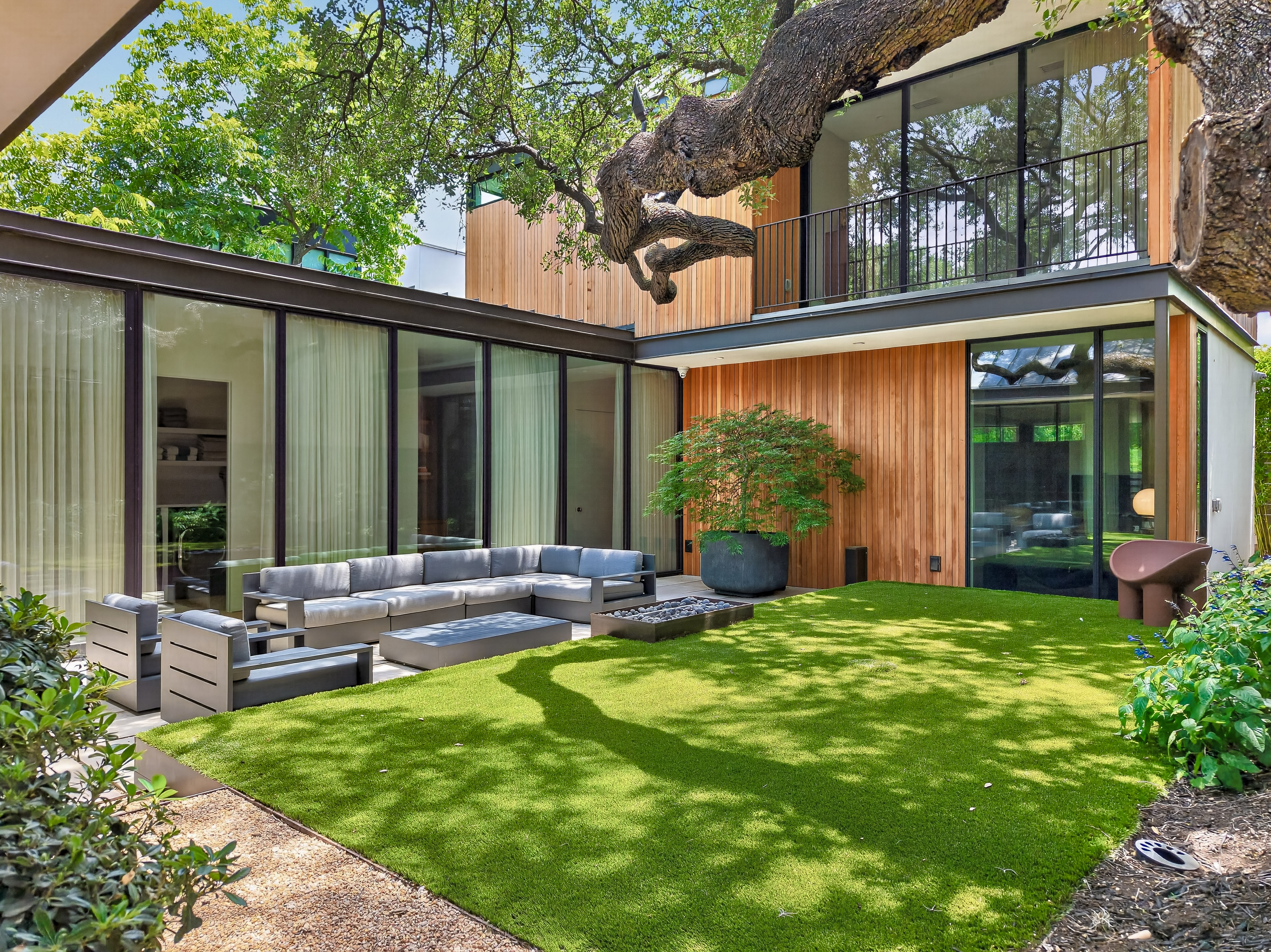  703 West Elizabeth Street, Austin, TX 78704 - 物件實景