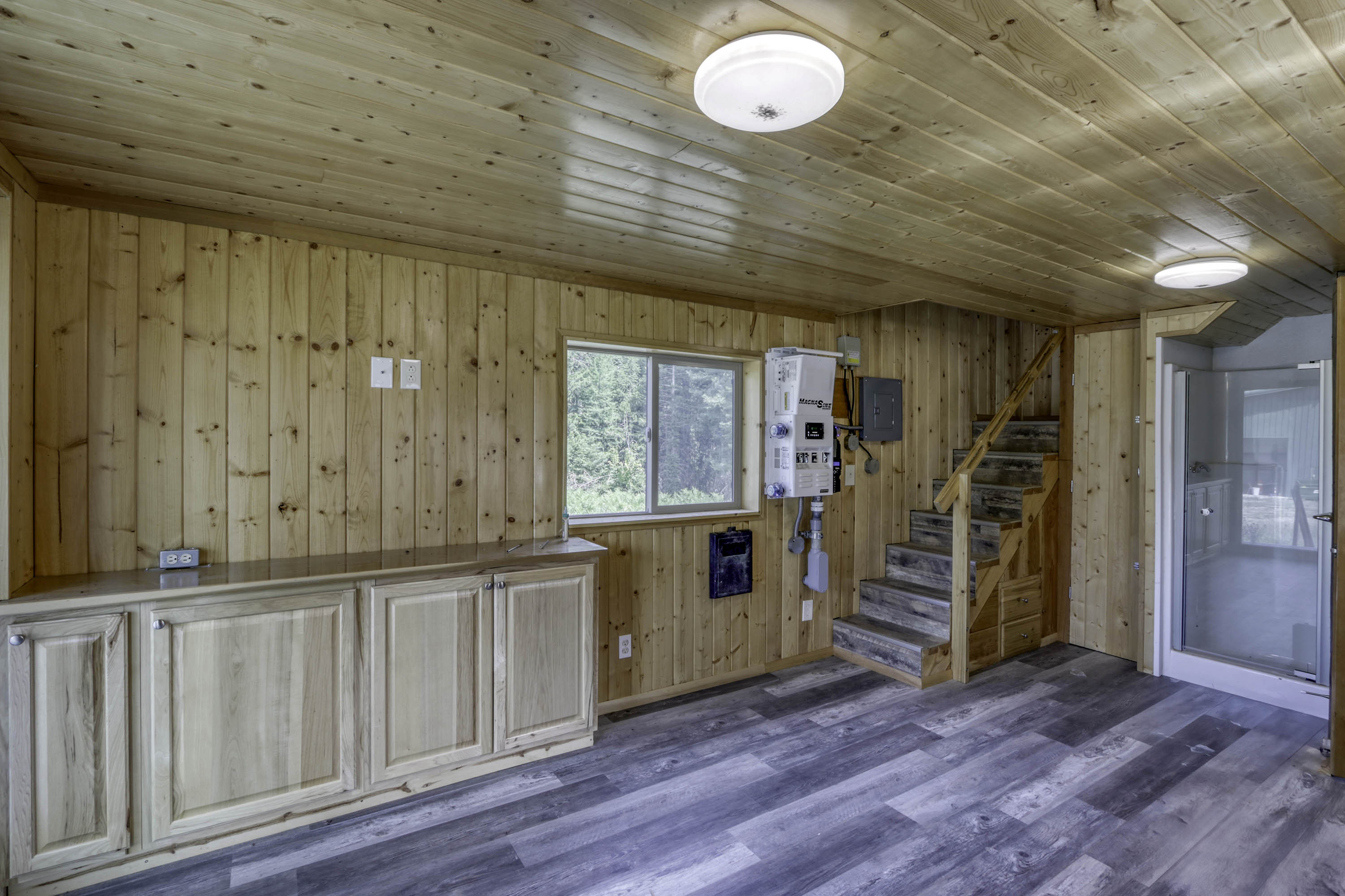 Priest River, Idaho, 83856, United States, 1 Bedroom Bedrooms, ,2 BathroomsBathrooms,Residential,For Sale,1905806