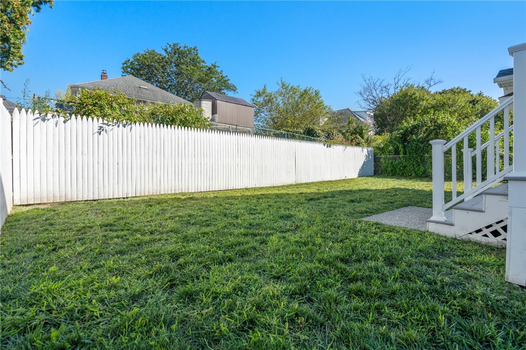East Providence, Rhode Island, 02914, United States, 4 Bedrooms Bedrooms, ,3 BathroomsBathrooms,Residential,For Sale,1941827