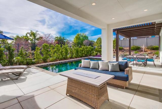 San Marcos, California, 92069, United States, 4 Bedrooms Bedrooms, ,5 BathroomsBathrooms,Residential,For Sale,1987036