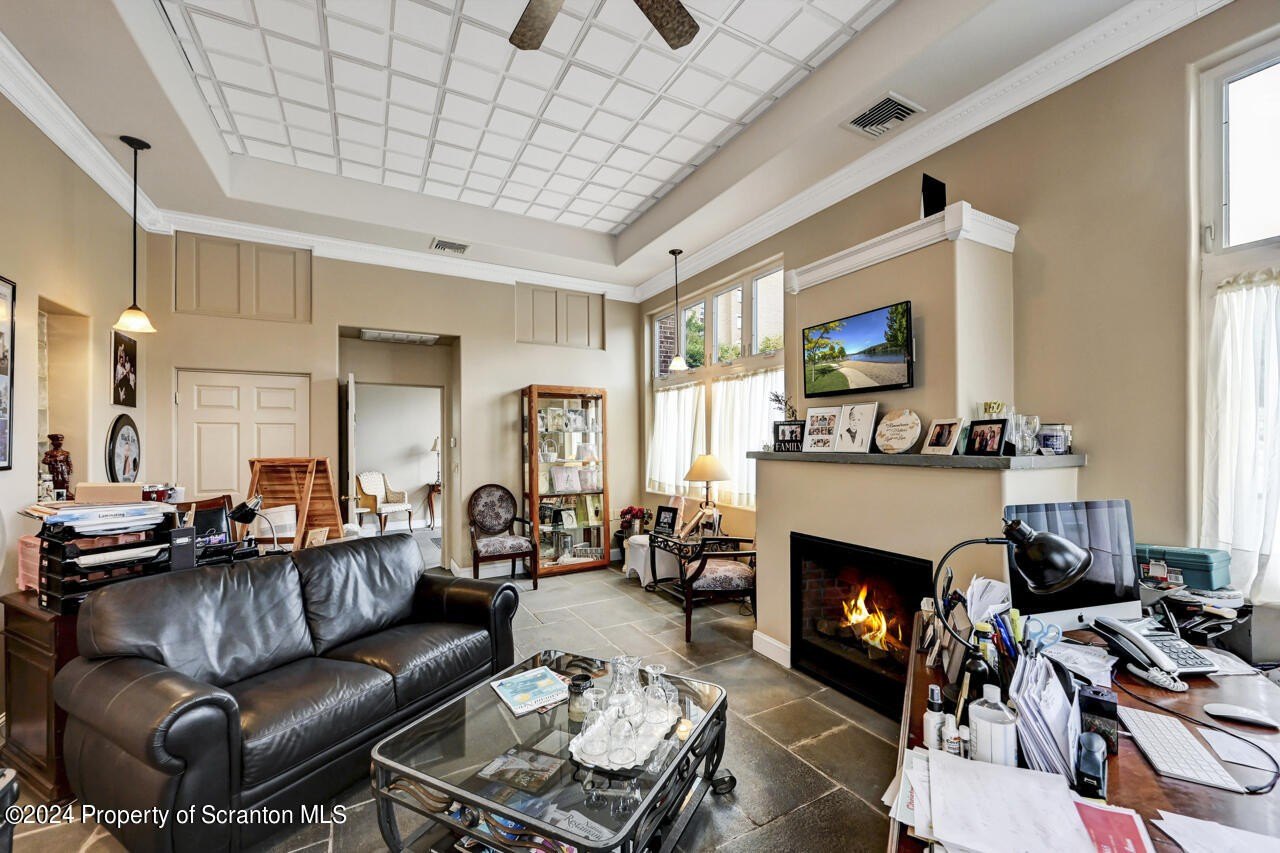 Olyphant, Pennsylvania, 18447, United States, ,Residential,For Sale,1996736