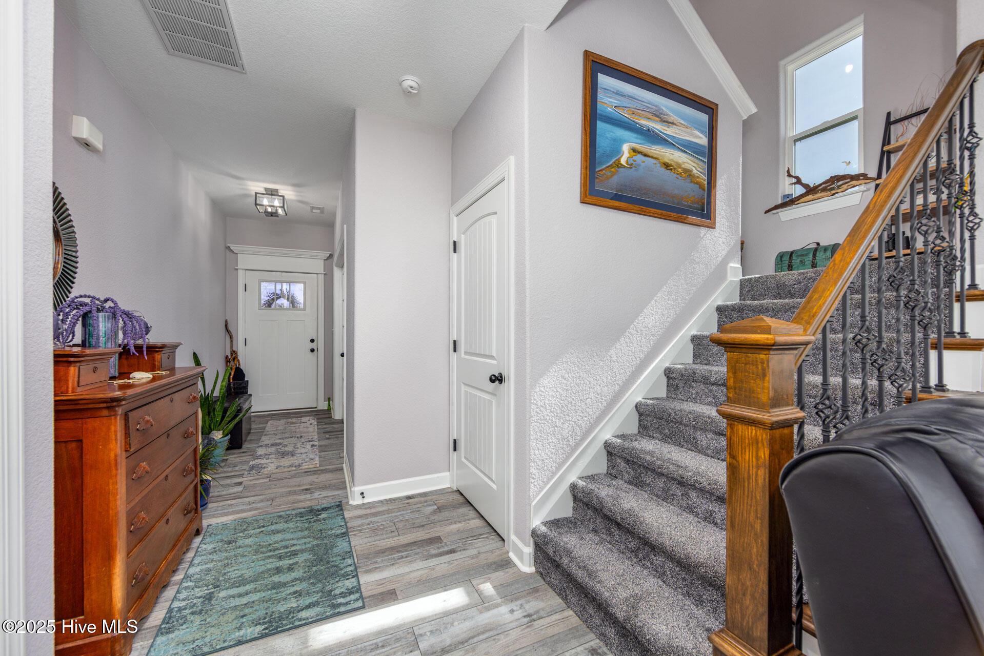 Elizabeth City, North Carolina, 27909, United States, 4 Bedrooms Bedrooms, ,3 BathroomsBathrooms,Residential,For Sale,1729027
