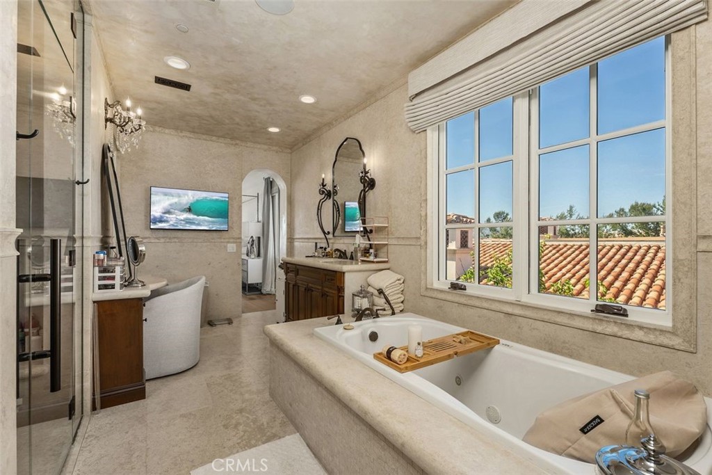 Dana Point, California, 92629, United States, 5 Bedrooms Bedrooms, ,10 BathroomsBathrooms,Residential,For Sale,1838337