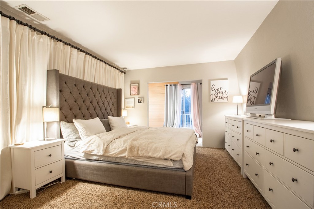 Menifee, California, 92584, United States, 5 Bedrooms Bedrooms, ,4 BathroomsBathrooms,Residential,For Sale,1988892