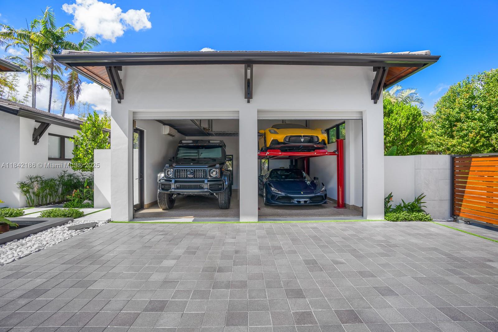 Miami, Florida, 33137, United States, 6 Bedrooms Bedrooms, ,7 BathroomsBathrooms,Residential,For Sale,1903270