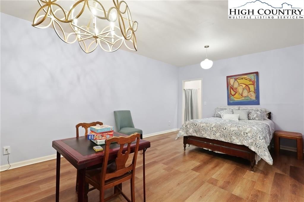 Boone, North Carolina, 28607, United States, 3 Bedrooms Bedrooms, ,3 BathroomsBathrooms,Residential,For Sale,1974866