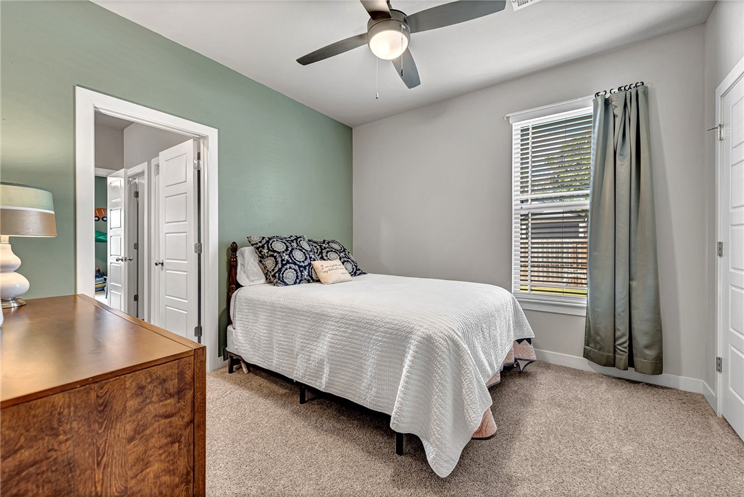 Cave Springs, Arkansas, 72718, United States, 4 Bedrooms Bedrooms, ,3 BathroomsBathrooms,Residential,For Sale,1919634