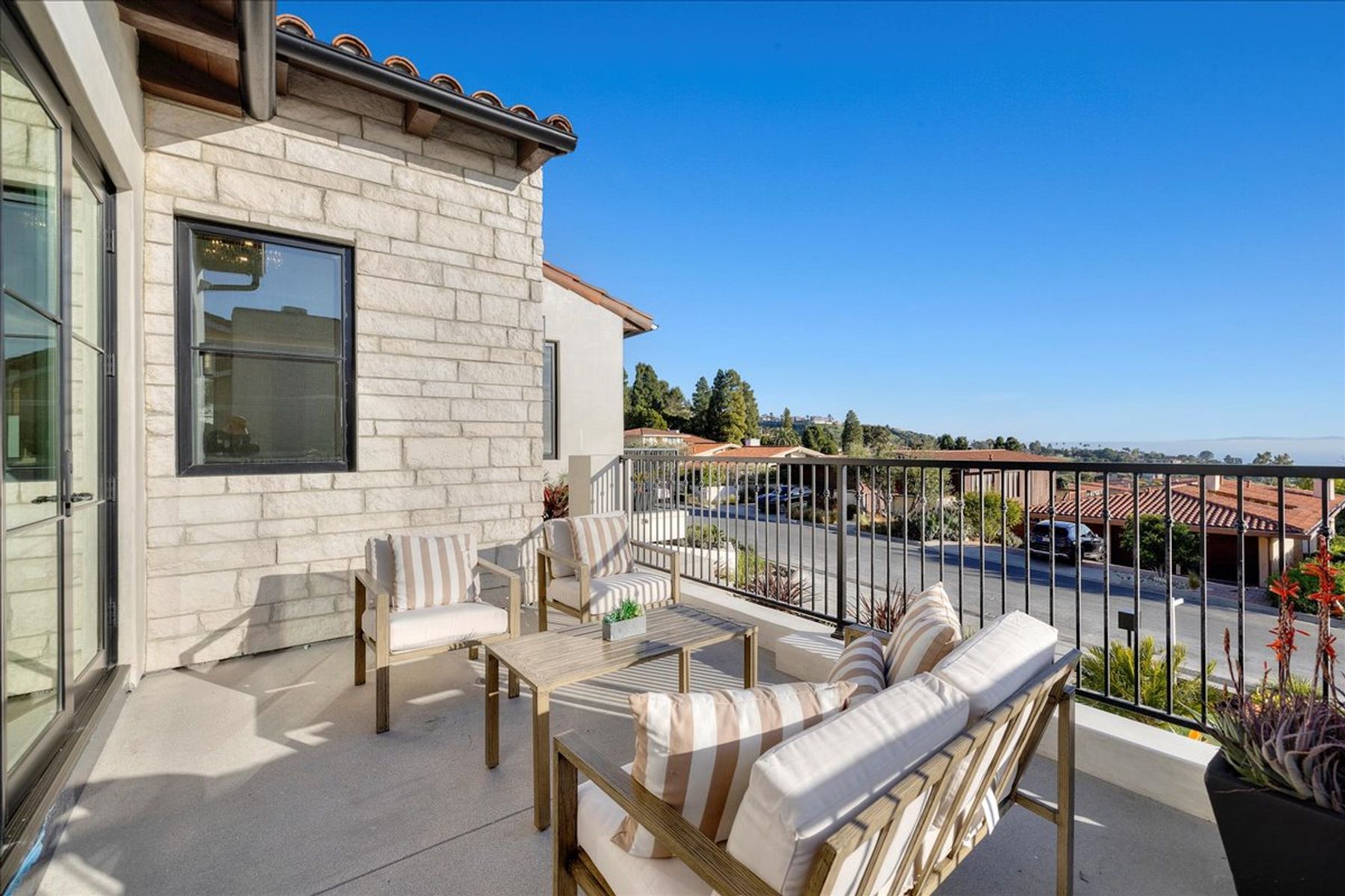  2532 Vía Sanchez, Palos Verdes Estates, CA 90274 - 物件實景