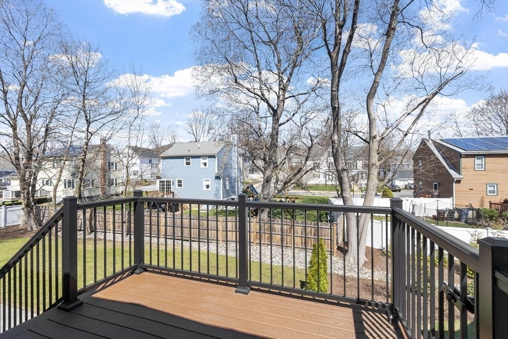 Amesbury, Massachusetts, 01913, United States, 2 Bedrooms Bedrooms, ,2 BathroomsBathrooms,Residential,For Sale,2049079