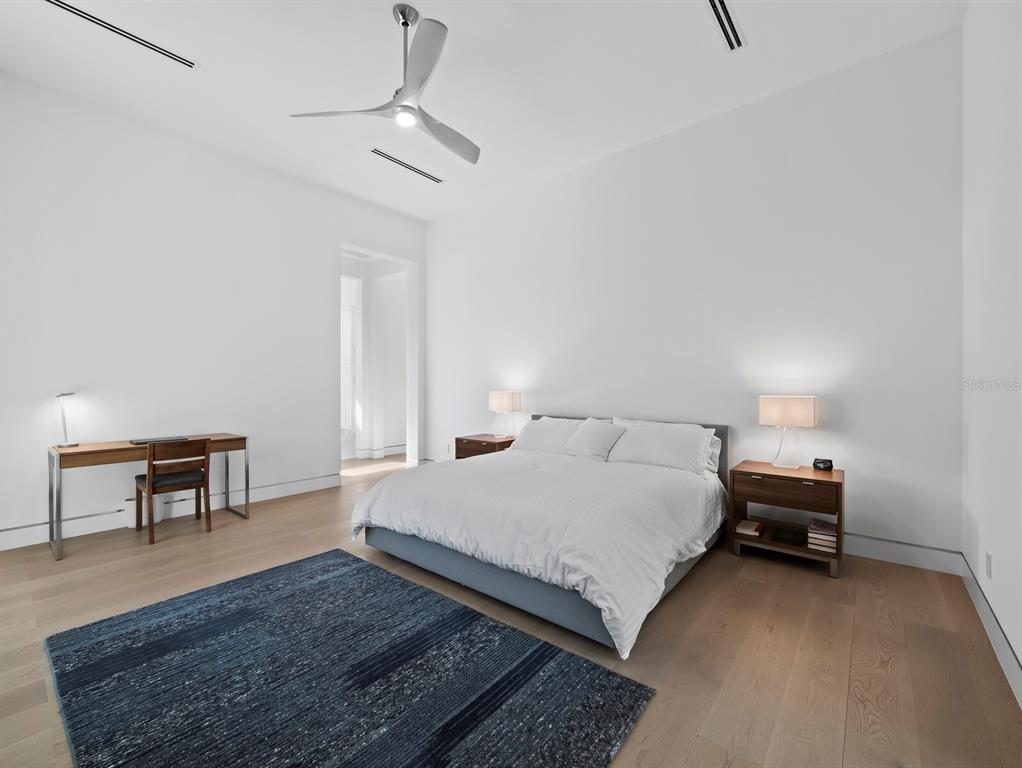 Sarasota, Florida, 34236, United States, 3 Bedrooms Bedrooms, ,5 BathroomsBathrooms,Residential,For Sale,2003430