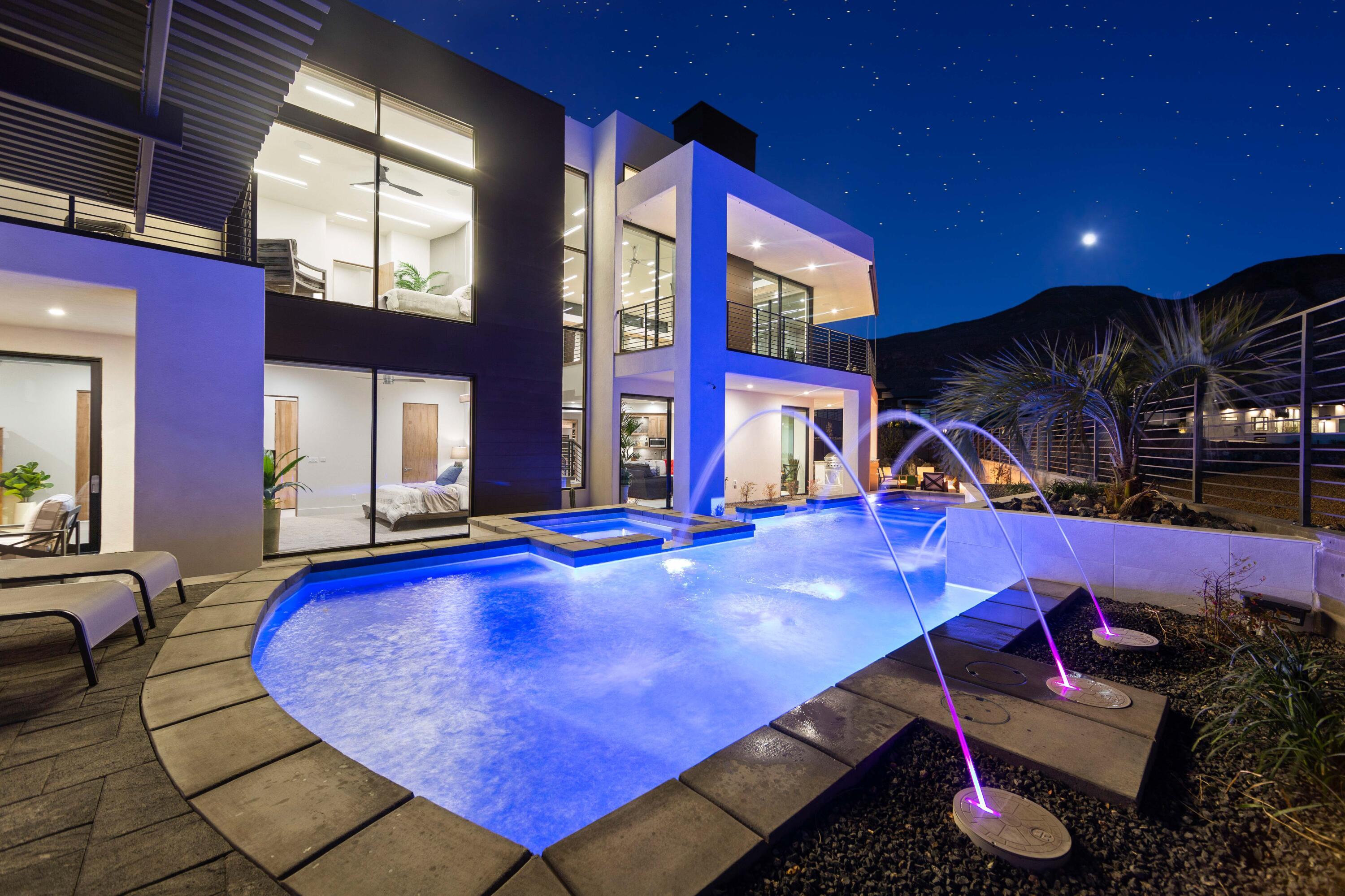 Hurricane, Utah, 84737, United States, 5 Bedrooms Bedrooms, ,5 BathroomsBathrooms,Residential,For Sale,1843494