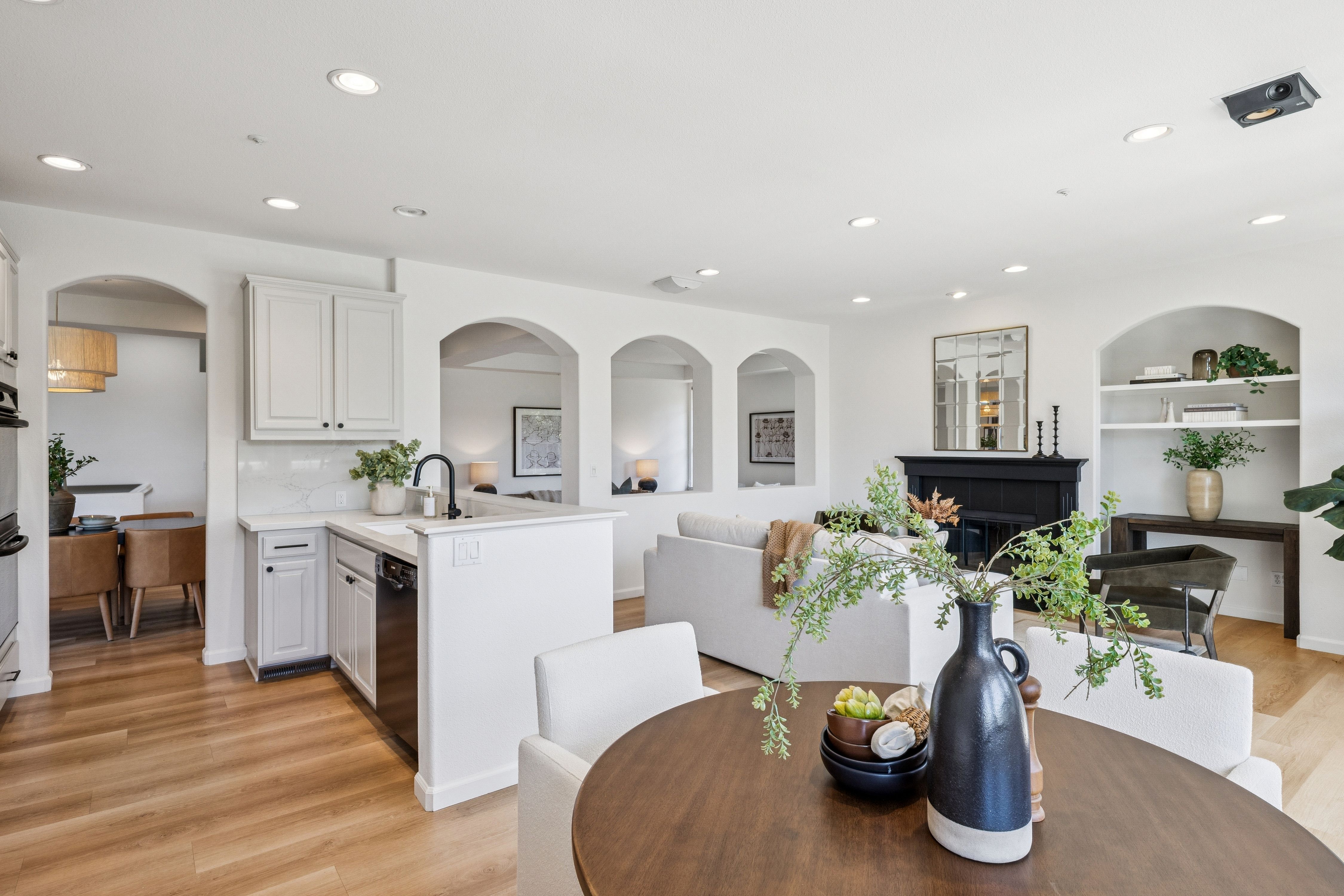  Desirable Vista Marin Neighborhood - 物件實景