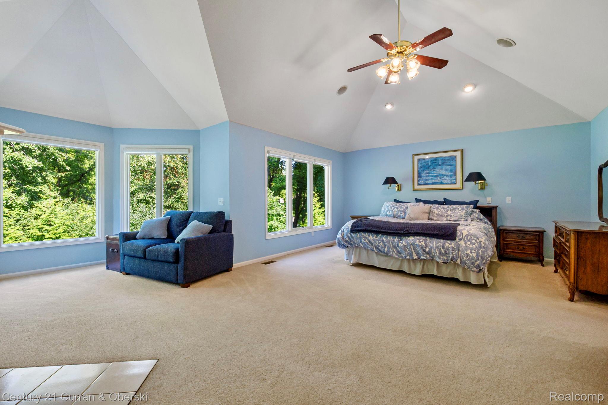 Novi, Michigan, 48374, United States, 4 Bedrooms Bedrooms, ,6 BathroomsBathrooms,Residential,For Sale,1914653